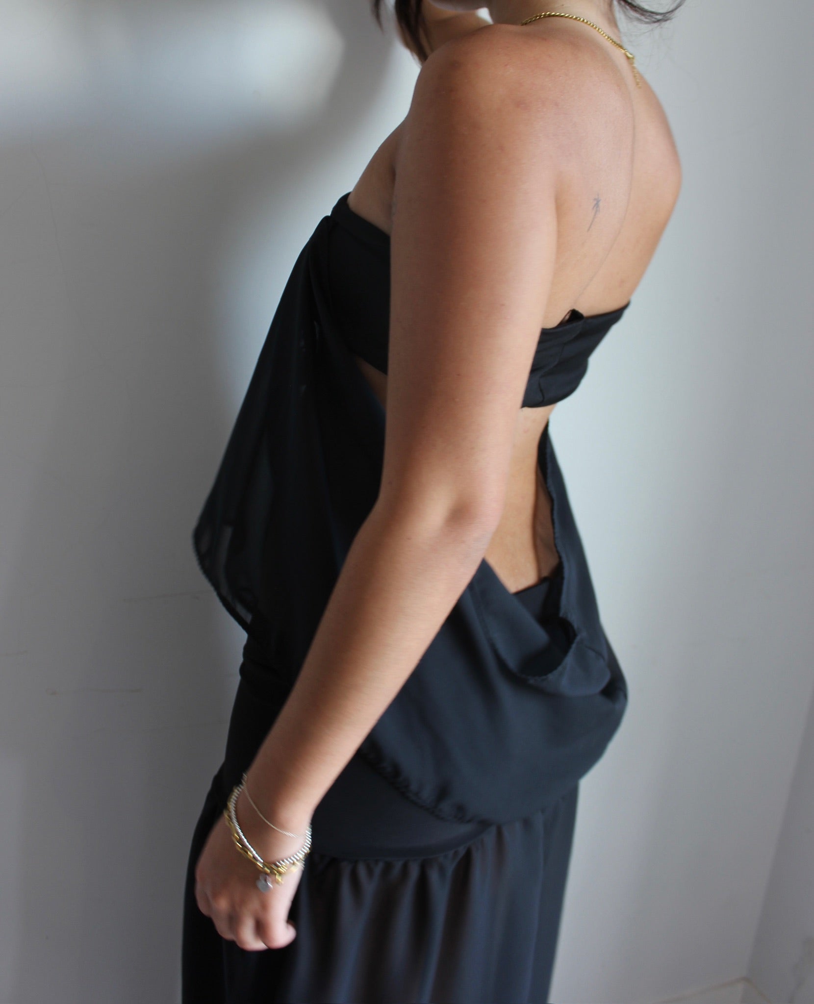 THE CHLOE SET W BLOUSE